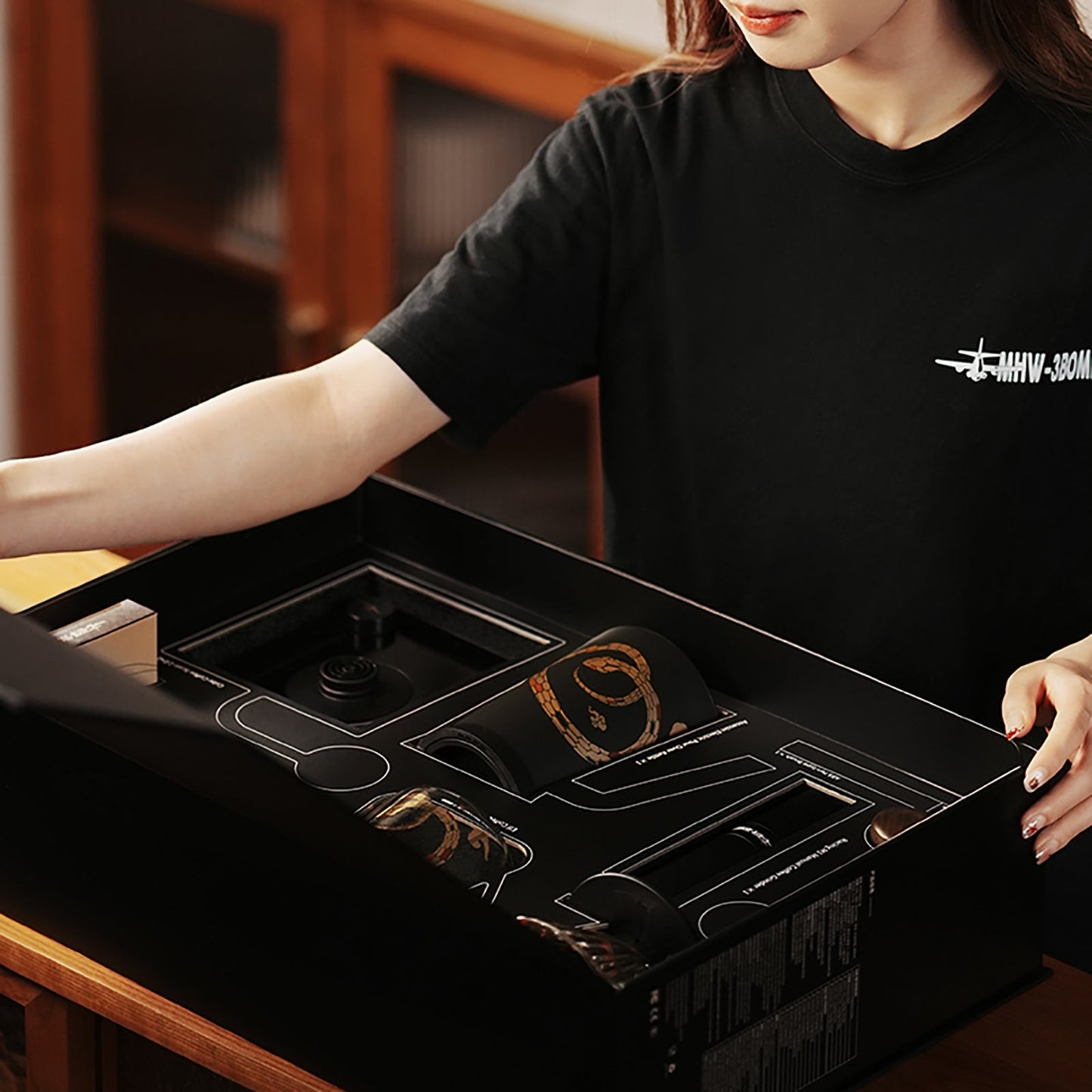 MHW-3BOMBER SERPENT COLLECTION POUR OVER COFFEE GIFT BOX