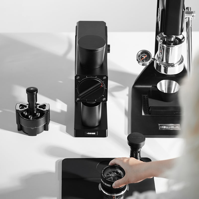 MHW-3BOMBER F74 NAVIGATOR ELECTRIC COFFEE GRINDER - BLACK