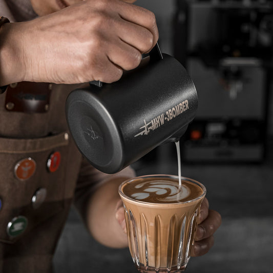 MHW-3BOMBER LATTE ART PITCHER 5.0 MATTE BLACK - 600ml