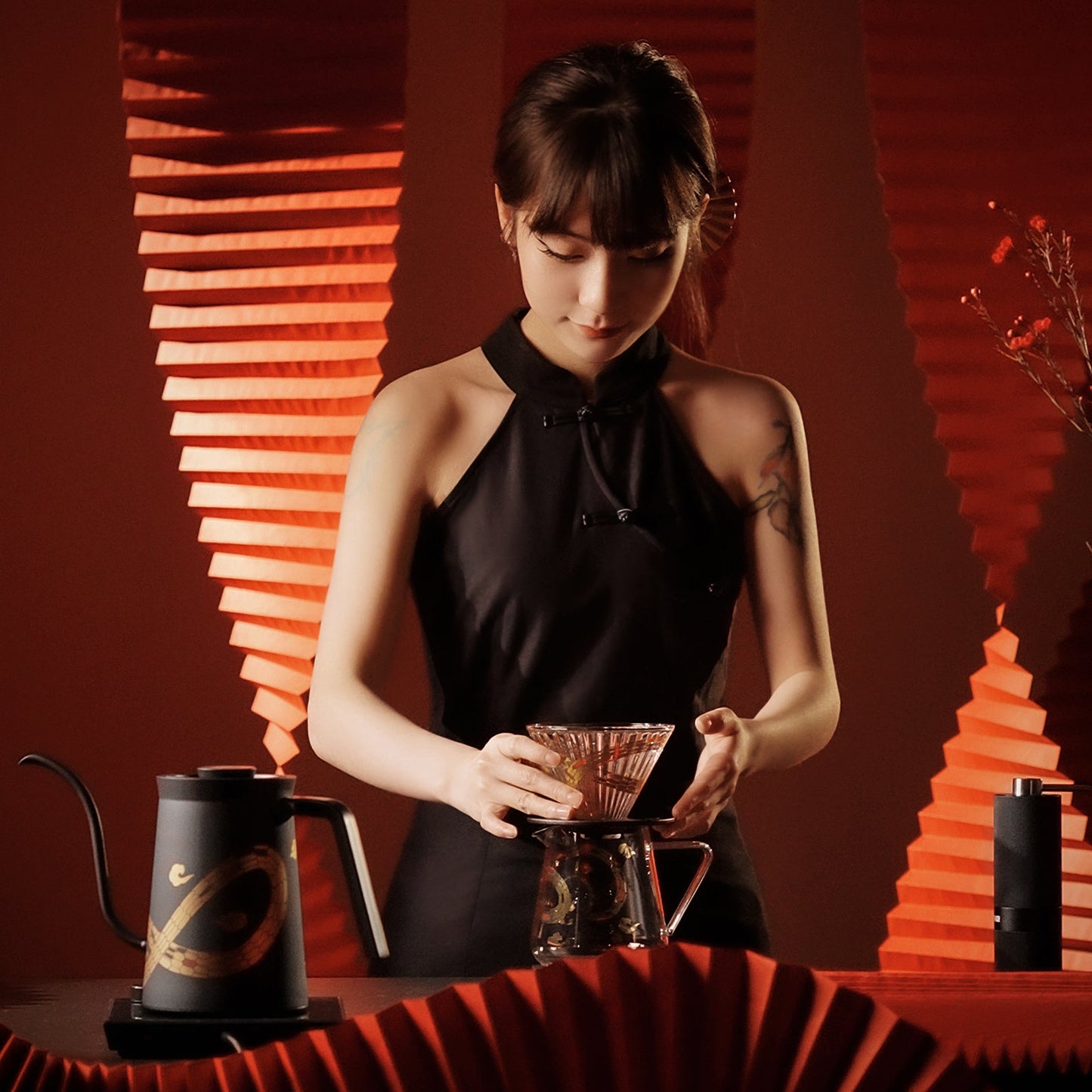 MHW-3BOMBER ELF COFFEE SERVER - SERPENT COLLECTION