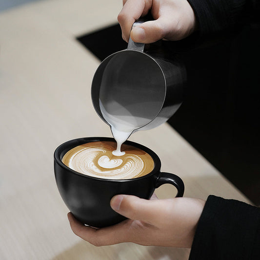 MHW-3BOMBER GT MILK PITCHER MATTE BLACK