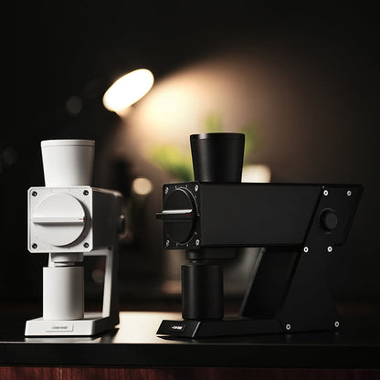 MHW-3BOMBER F74 NAVIGATOR ELECTRIC COFFEE GRINDER - BLACK