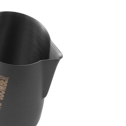 MHW-3BOMBER MILK FROTHING PITCHER 3.0 MATTE BLACK