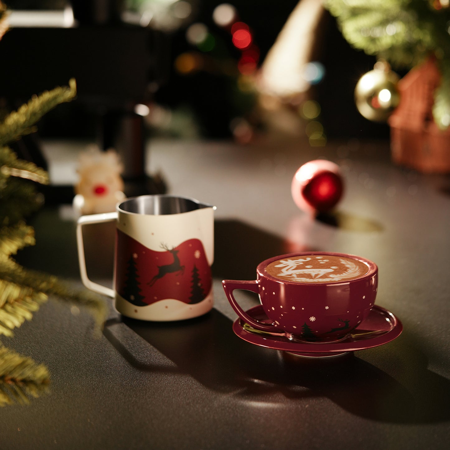 MHW-3BOMBER LATTE ART PITCHER 5.0- CHRISTMAS LIMITED EDITION - 600ml