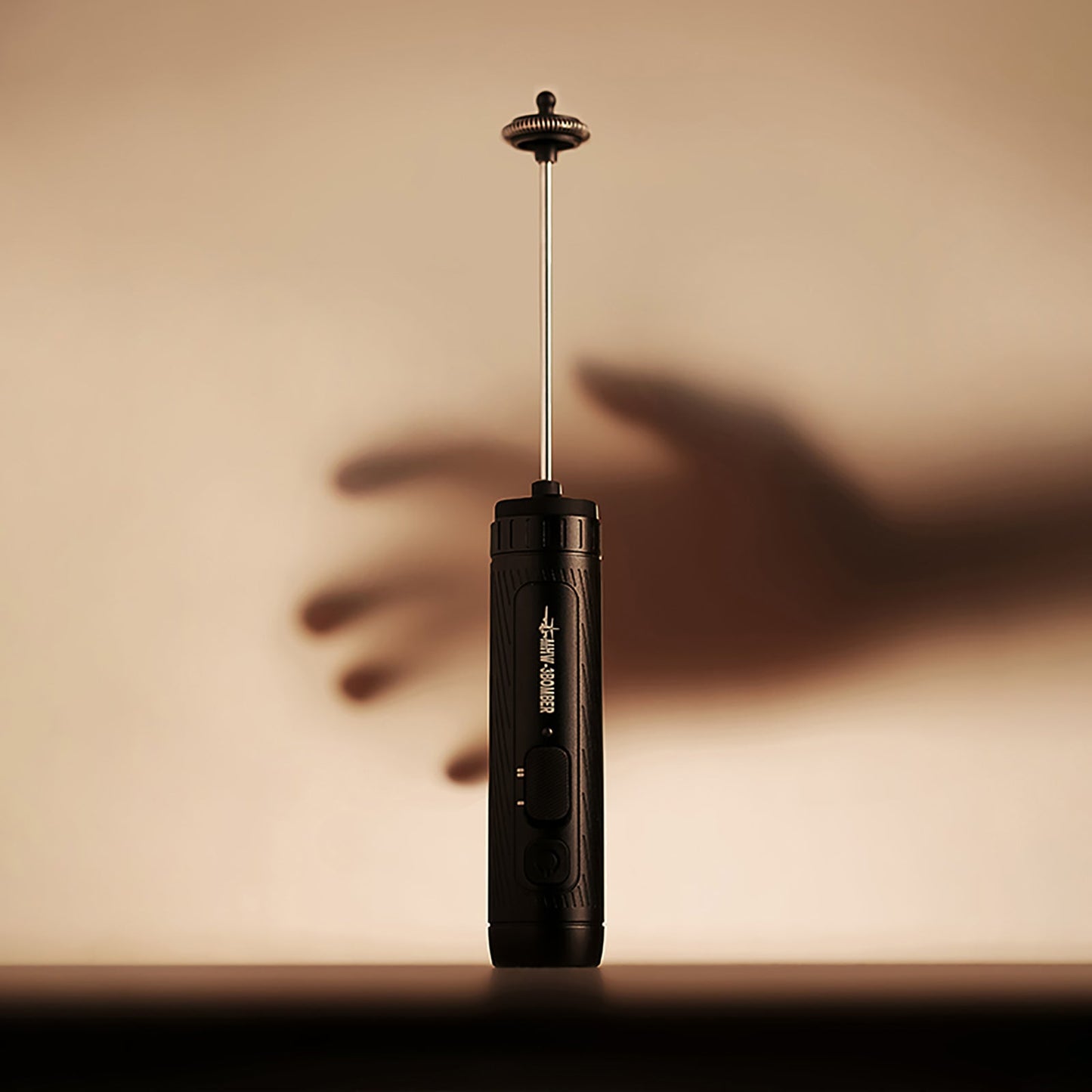 MHW-3BOMBER MAGICIAN HANDHELD MILK FROTHER